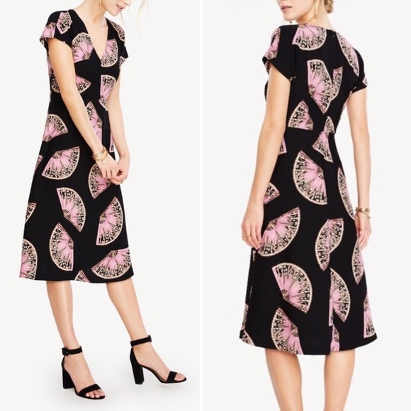 Ann Taylor Dresses & Skirts - Ann Taylor Dancing Fan Dress